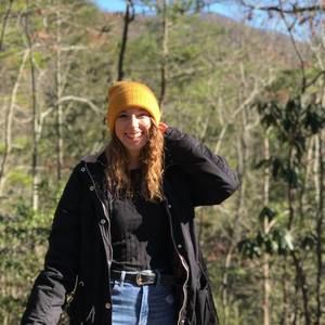 Meet your Posher, Macie